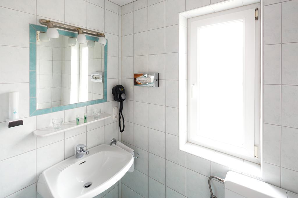 Pension Jageredt Nussbach Zimmer foto
